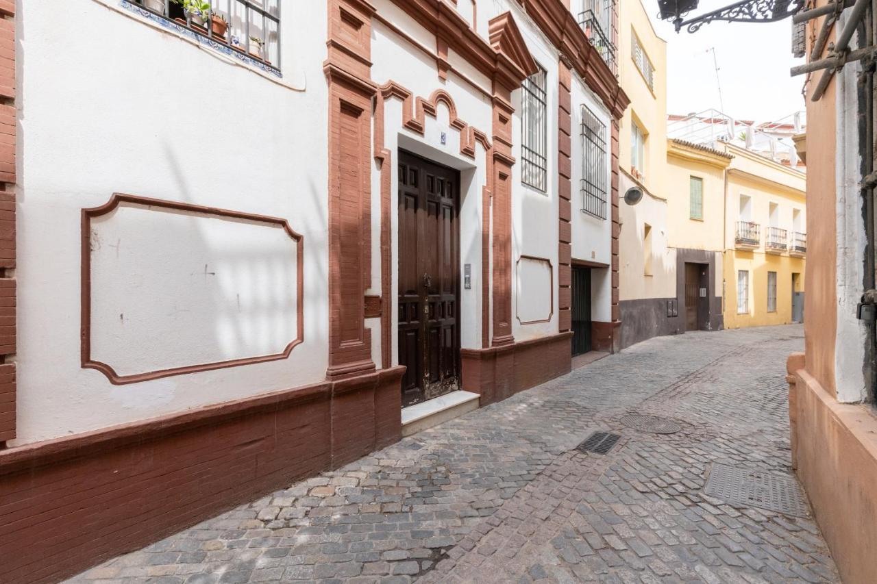 Aoa Conde De Ibarra Apartment Seville Exterior photo
